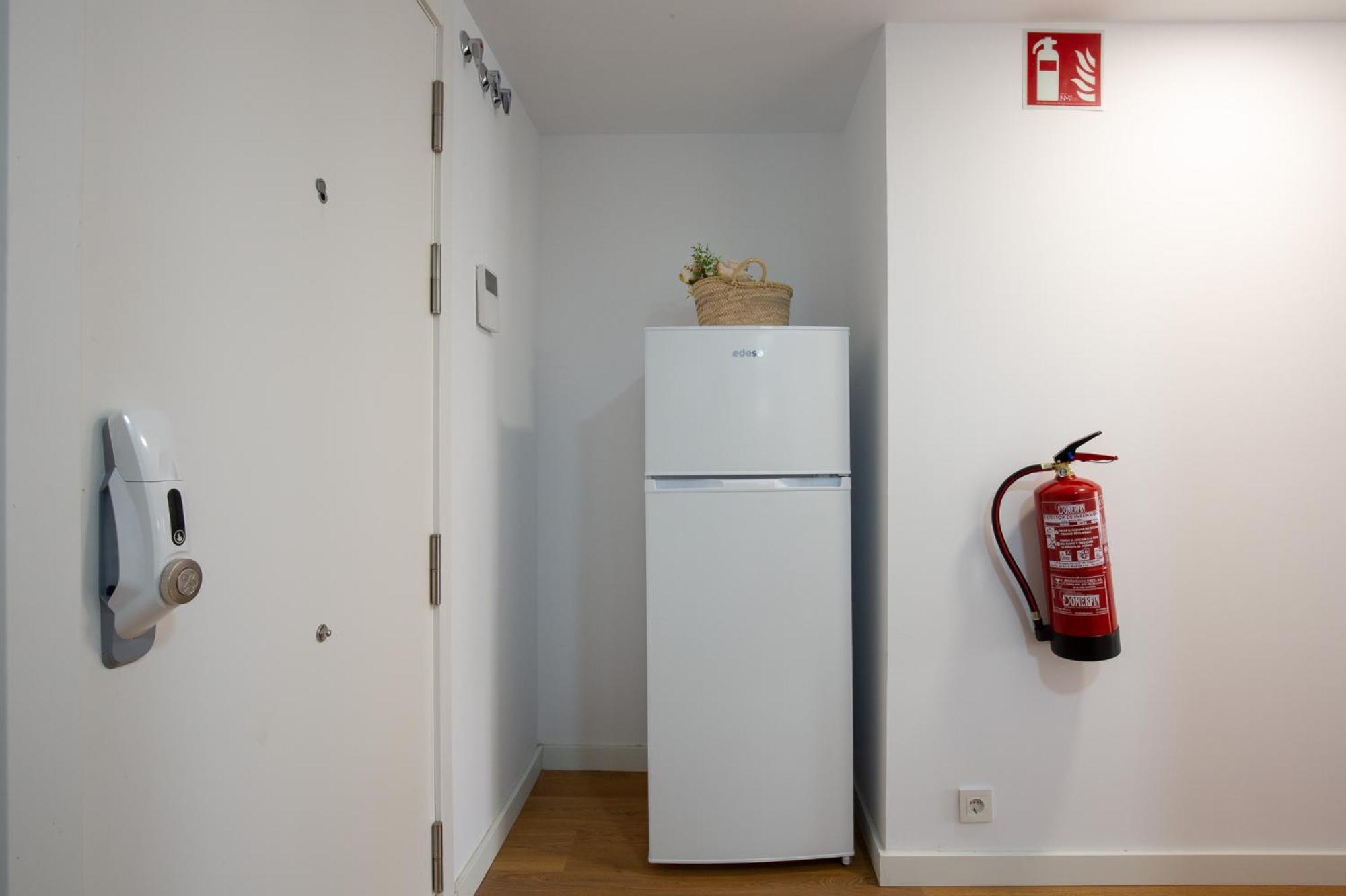 Apartamentos En Canet Al Mar, Junto Playa Y Con Piscina 卡耐特蒂贝兰格 外观 照片
